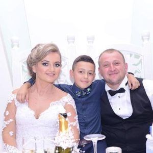 Meet your Posher, Fatos